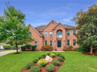 2304 Litchfield Way, Virginia Beach, VA 23453