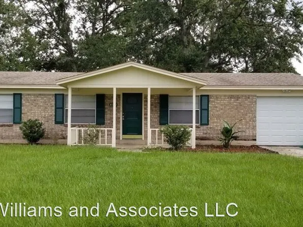 8529 S Trambley Dr, Jacksonville, FL 32221
