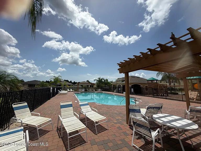 760 Acadia Ct SE — Photo 6