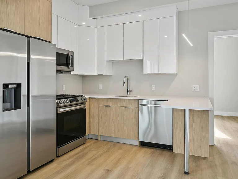 6800 Polk St #402 — Photo 13