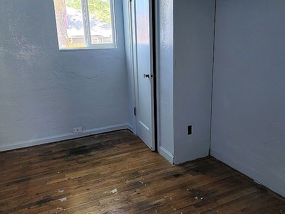 5th image of 756 W Union St