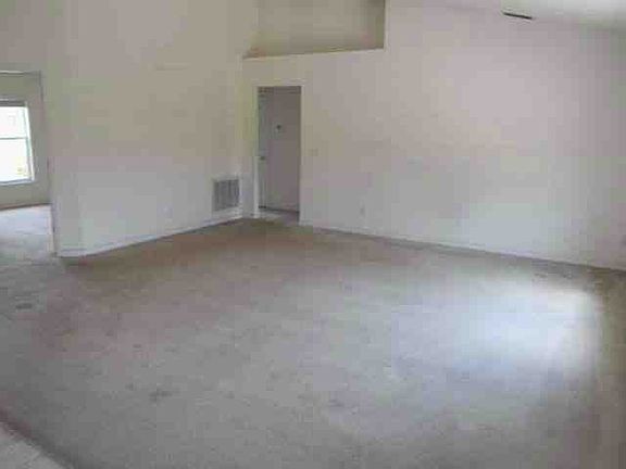 5th image of 2071 Fawn Meadow Cir