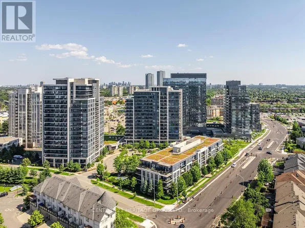 75 N Park Rd #807, Vaughan, ON L4J 0H8