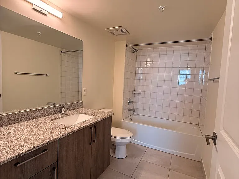 11281 NW 5th Ter #B — Photo 10
