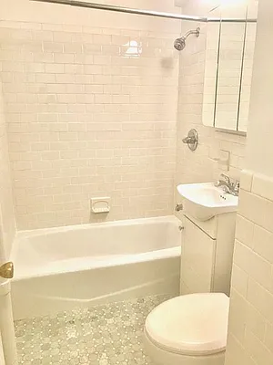 Rented by Zumper Inc | media 13