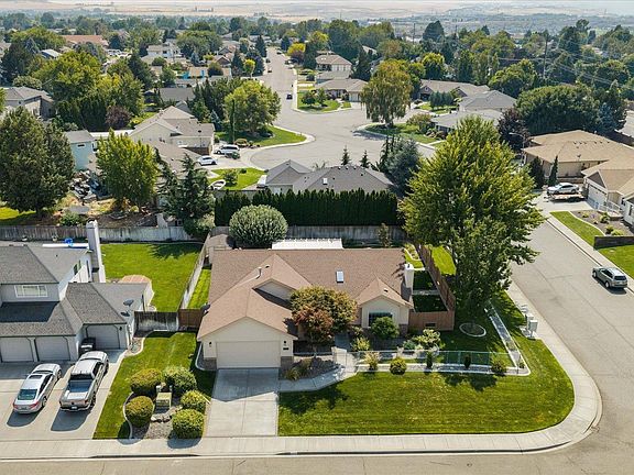 3rd image of 8939 W Payette Ave