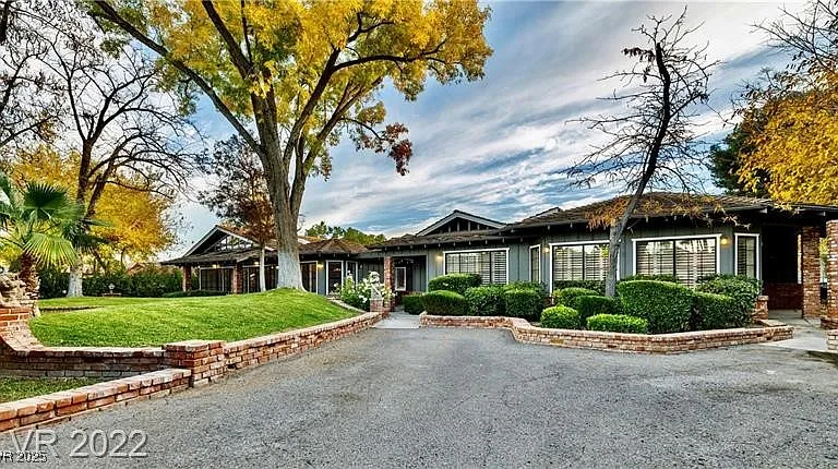 2801 Pinto Ln — Photo 2