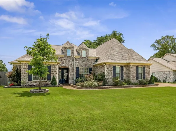 51 Johnsborough Cv, Atoka, TN 38004