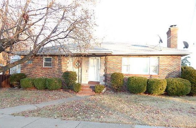1st image of 8820 Valcour Ave