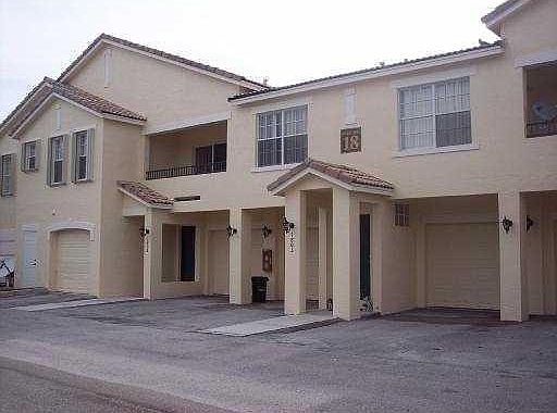 1st image of 908 Belmont Pl