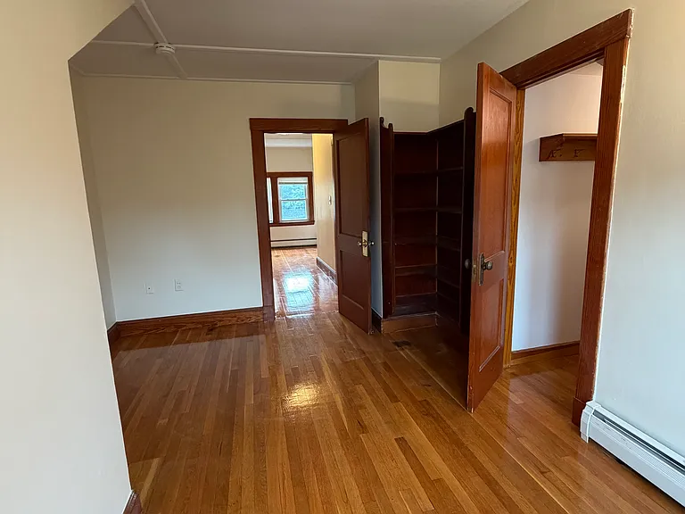 61 Kent St #2 — Photo 16