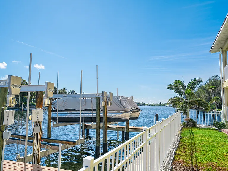 4103 Gulf Blvd #109 — Photo 41