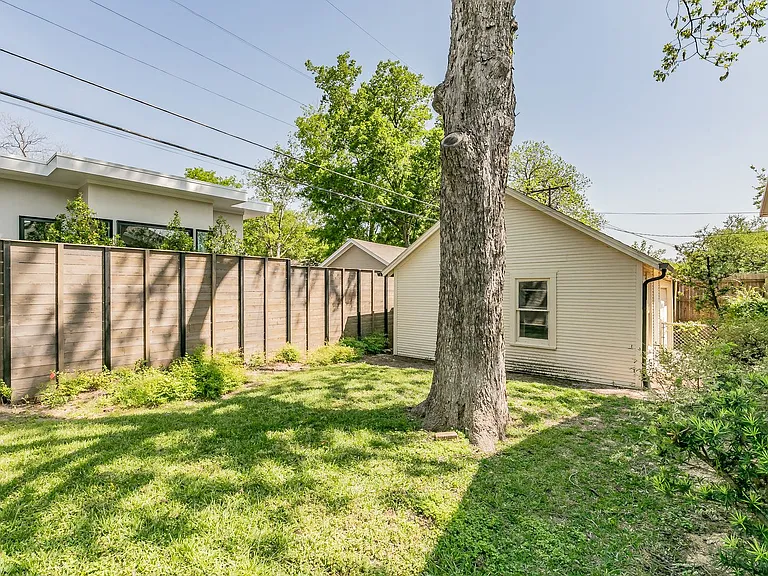 2311 Warner Rd — Photo 39