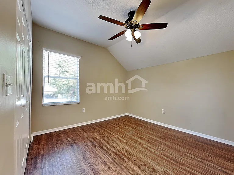10332 Summerview Cir — Photo 19