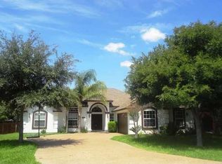 3104 Persimmon Ct, Laredo, TX 78045