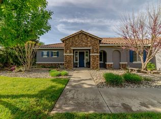 10200 Atlantis Dr, Elk Grove, CA 95624