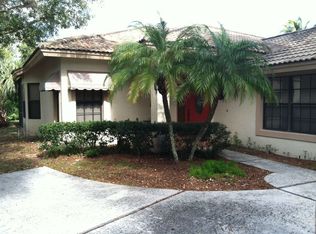 1985 Timberline Dr, Naples, FL 34109