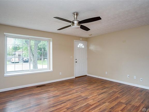 5th image of 4813 Meadowvista Dr