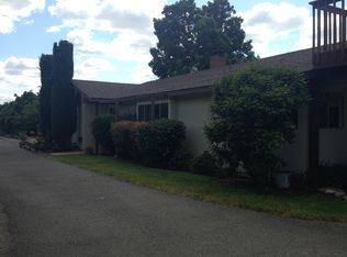 1560 E Myer Ave, Exeter, CA 93221