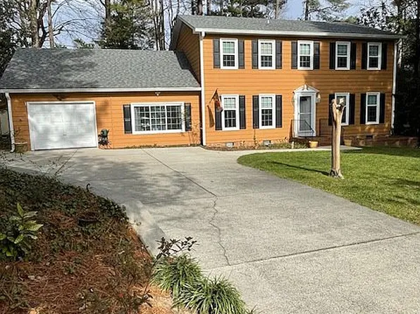 7405 Boros Pl, Raleigh, NC 27615