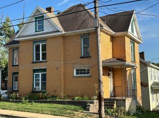 18 Butler St, Manor, PA 15665