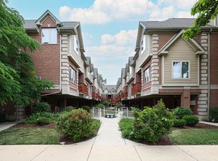 3631 Forest Ave UNIT H, Brookfield, IL 60513