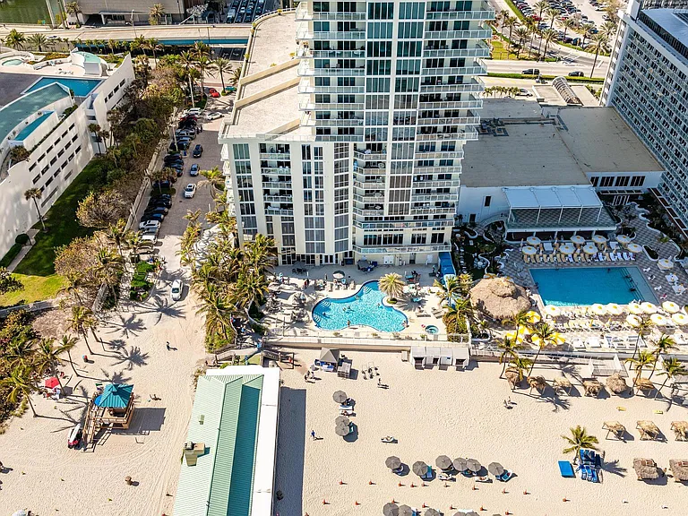 16699 Collins Ave #1909 — Photo 14