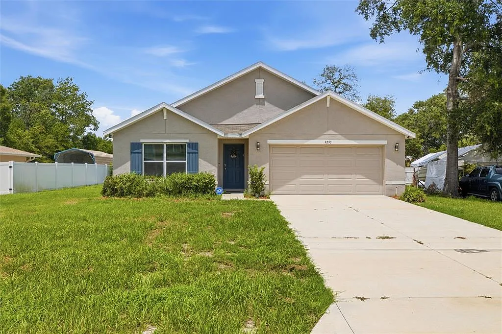 4 bed, 2.0 bath, 1846 sqft, $2,350 — Photo 1