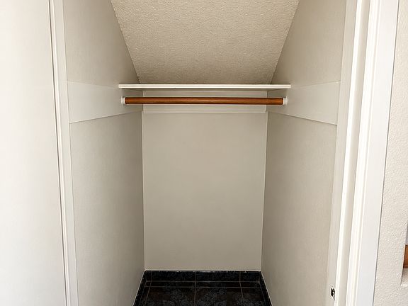 2nd image of 7823 Clive Ave