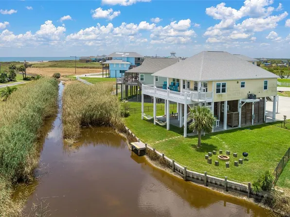 4312 Bolivar Circle, Port Bolivar, TX 77650