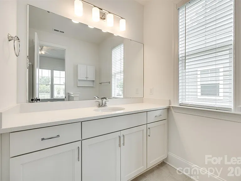 13702 Tranquil Day Dr — Photo 10