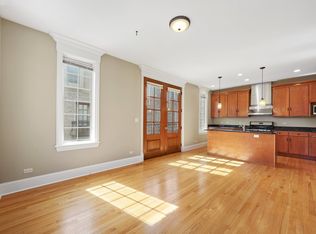 829 S La Grange Rd UNIT B, La Grange, IL 60525