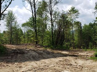 367 Height Of Land Rd, Grafton, NH 03240