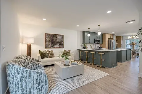 2 bed, 2.5 bath, 1216 sqft, $1,900 — Photo 1