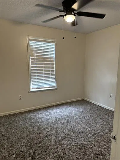 1622 Lexington Circle - 1 — Photo 2