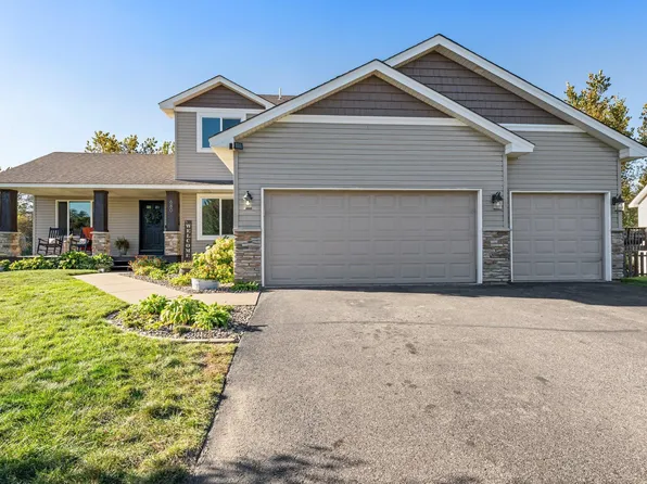 680 Elins Lake Rd SE, Cambridge, MN 55008