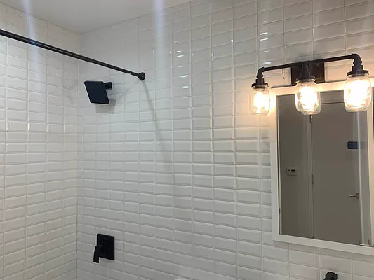 Rented by Tapiro Realty | media 7