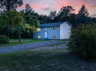 19266 Heather St NW, Oak Grove, MN 55011