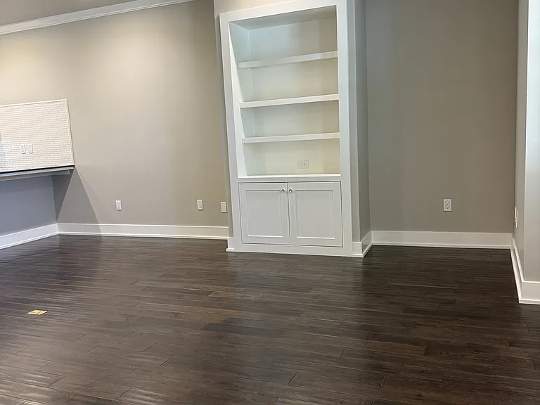 515 G St — Photo 11