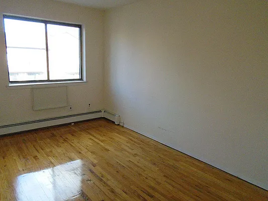 Rented by 18 REALTY | media 19