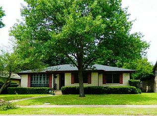 5627 Enchanted Ln, Dallas, TX 75227