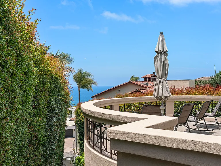7612 Hillside Dr — Photo 47