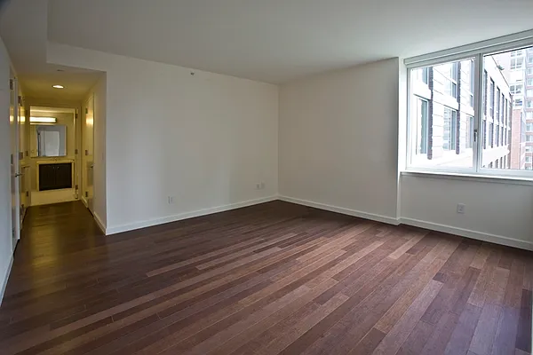 Rented by DSA Realty | media 31