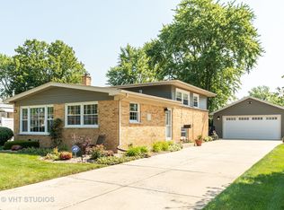 323 Avonelle Dr, Chicago Heights, IL