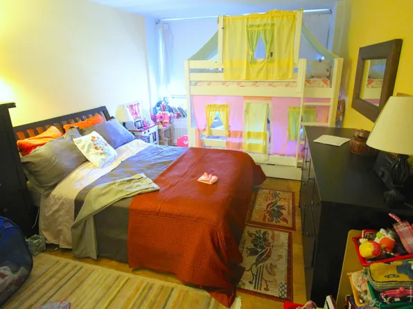 300 E 33rd St APT 17M, New York, NY 10016