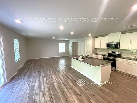 2nd image of 2608 Turtle Point Rd