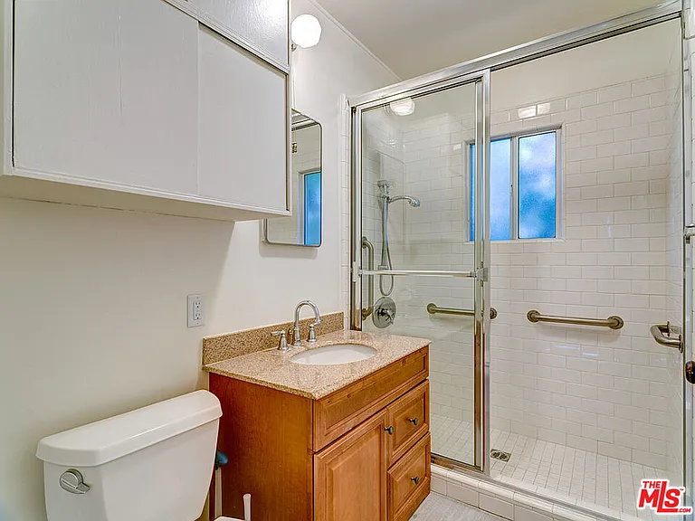2025 Corinth Ave — Photo 8