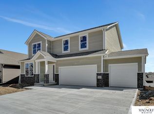 7415 S 185th St, Omaha, NE 68136