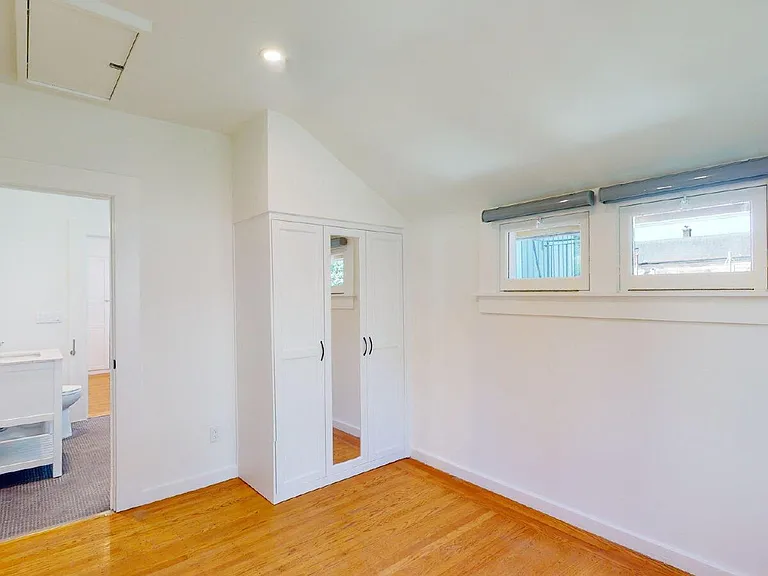 254 Roosevelt Way #4 — Photo 21