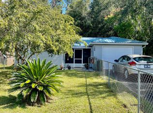 129 Park Rd, Interlachen, FL 32148